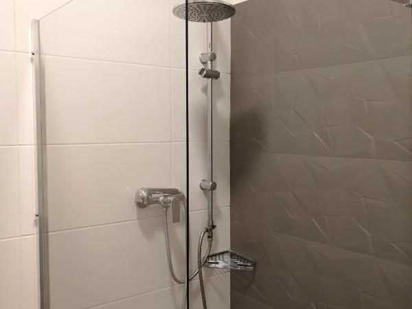 Pension Akat : photo 2 de la chambre chambre quadruple