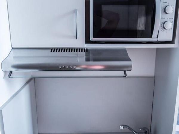 FirstSleep Boardinghouse Griesfeldstrasse München : photo 10 de la chambre appartement avec douche (3 lits)