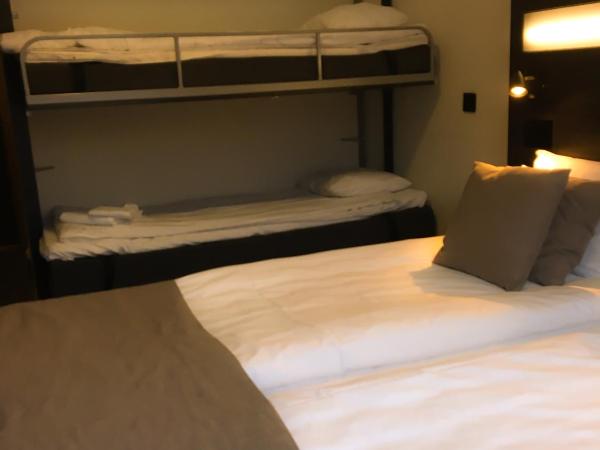 Hotell Östersund : photo 6 de la chambre chambre lits jumeaux spacieuse