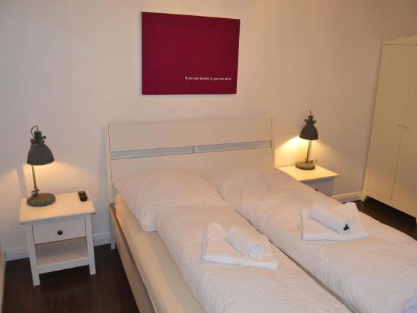 St. Pauli Lodge : photo 1 de la chambre chambre double avec salle de bains privative