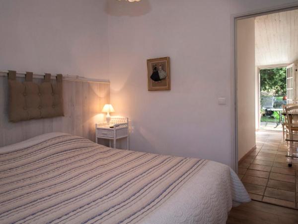 Ecuries Sainte Croix : photo 2 de la chambre chambre double mas brescou