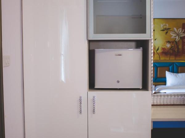 Maverick Ratchada Hotel : photo 4 de la chambre chambre lit king-size supérieure