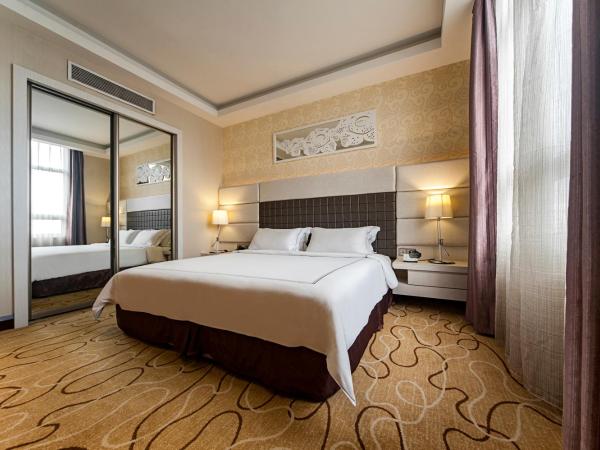 Promenade Hotel Kota Kinabalu : photo 2 de la chambre suite junior