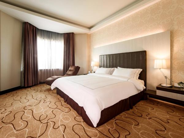 Promenade Hotel Kota Kinabalu : photo 3 de la chambre suite de luxe promenade avec accès au salon club