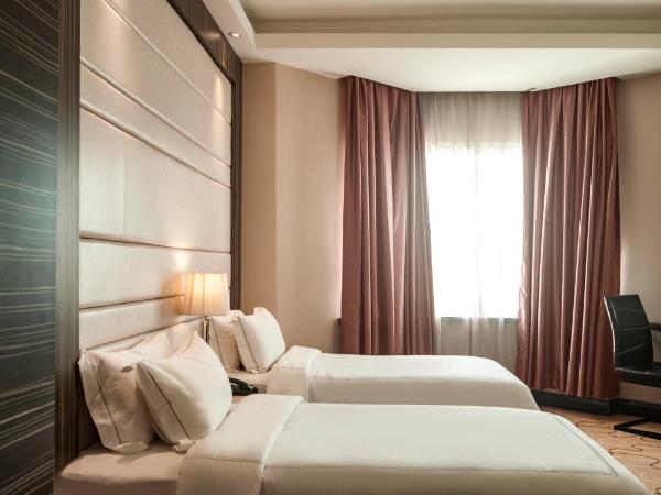 Promenade Hotel Kota Kinabalu : photo 6 de la chambre suite de luxe promenade avec accès au salon club