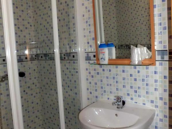 Hostal Abastos : photo 5 de la chambre chambre simple