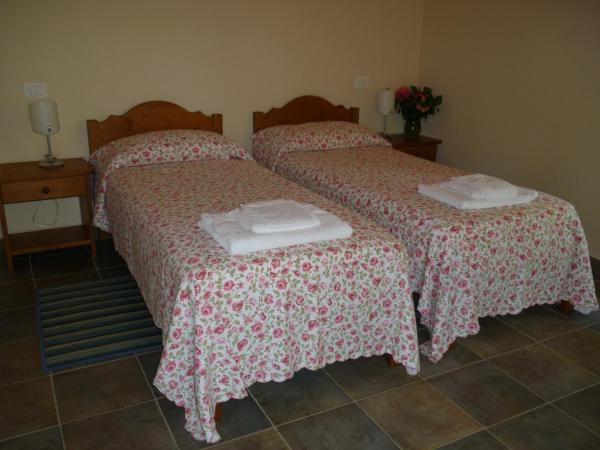 Agriturismo Corte Carolina : photo 4 de la chambre chambre lits jumeaux