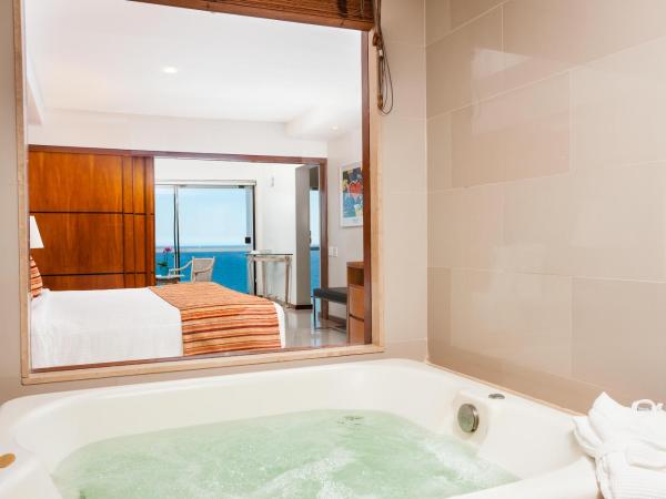 Rio Othon Palace : photo 4 de la chambre chambre lit king-size - vue sur mer