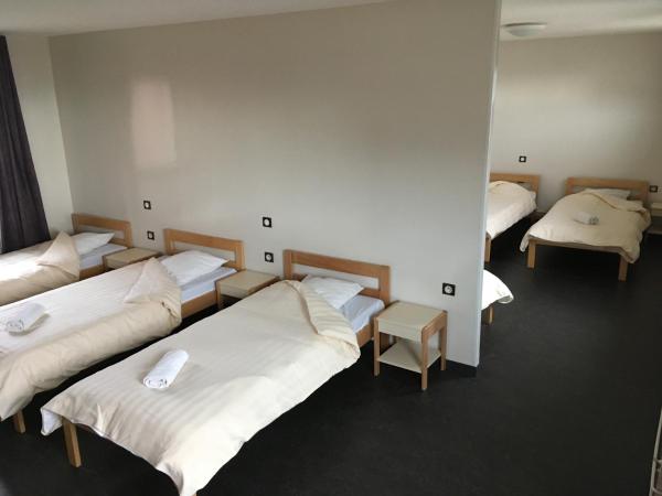 L'Escale : photo 5 de la chambre chambre familiale standard