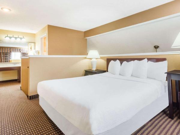 Hawthorn Extended Stay by Wyndham Columbus : photo 4 de la chambre executive queen studio suite - non-smoking