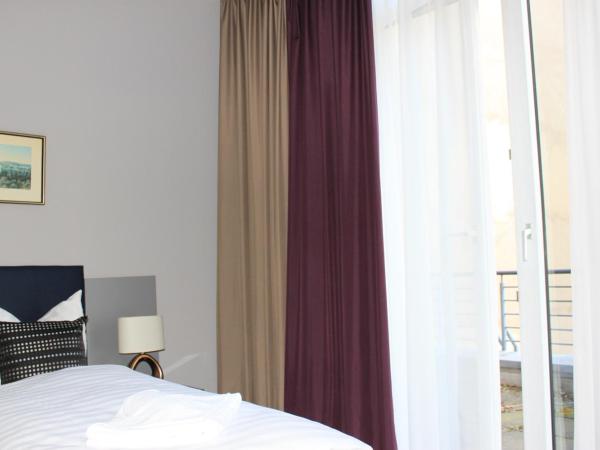 Hotel Arena Inn - Berlin Mitte : photo 9 de la chambre chambre triple
