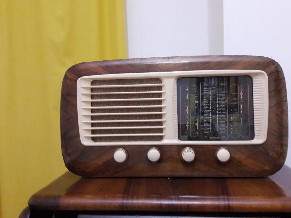 smArt B&B : photo 6 de la chambre chambre lits jumeaux avec salle de bains commune