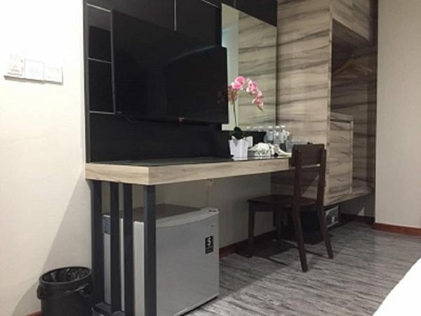 Meriton Inn : photo 3 de la chambre chambre familiale