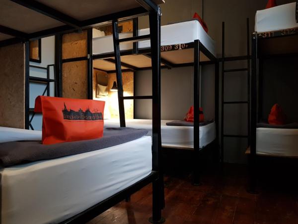 Bangkok Bed and Bike : photo 4 de la chambre lit dans dortoir mixte de 6lits