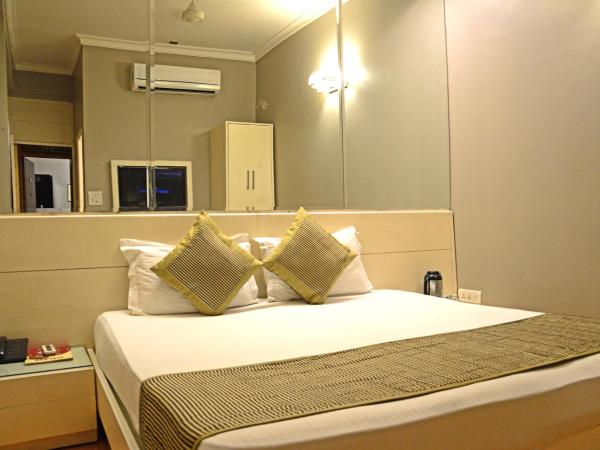 Hotel Ajanta : photo 4 de la chambre chambre deluxe double ou lits jumeaux