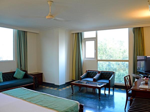 Hotel Ajanta : photo 1 de la chambre premier room with free airport pickup