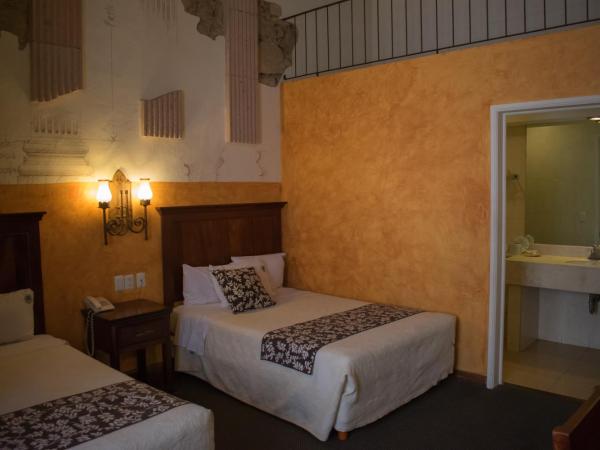 Hotel Historia : photo 9 de la chambre chambre double avec 2 lits doubles