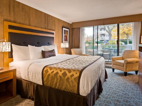 Best Western PLUS Inner Harbour Hotel : photo 5 de la chambre chambre lit king-size avec terrasse - non-fumeurs