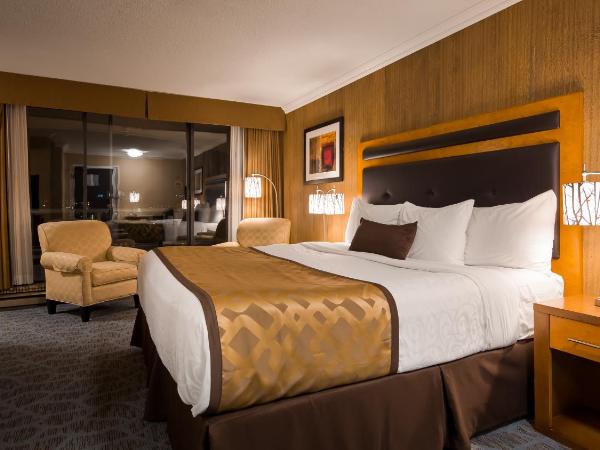 Best Western PLUS Inner Harbour Hotel : photo 4 de la chambre chambre lit king-size avec terrasse - non-fumeurs