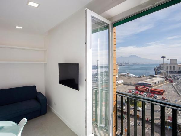 Relais Castel Nuovo : photo 1 de la chambre appartement - vue sur mer