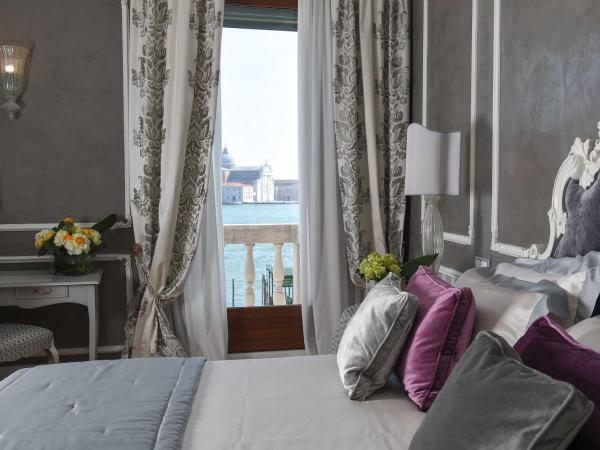 Savoia & Jolanda : photo 4 de la chambre suite junior - vue sur lagon