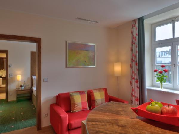 MAXIMILIAN MUNICH Apartments & Hotel : photo 3 de la chambre suite junior (2 adultes)