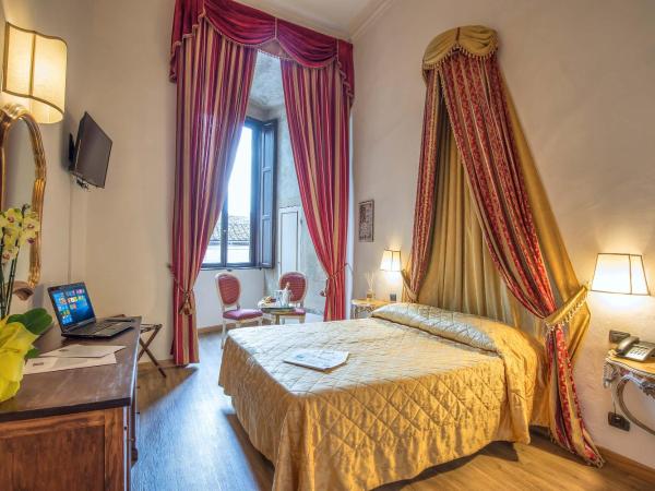 Hotel Paris : photo 3 de la chambre chambre double ou lits jumeaux supérieure