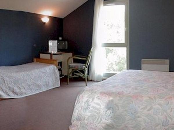 Hôtel du Bout du Monde : photo 1 de la chambre chambre triple