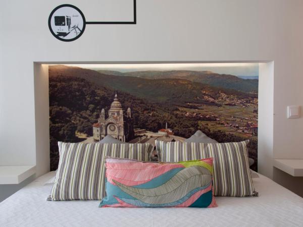 Pensao O Laranjeira : photo 5 de la chambre chambre double supérieure avec terrasse