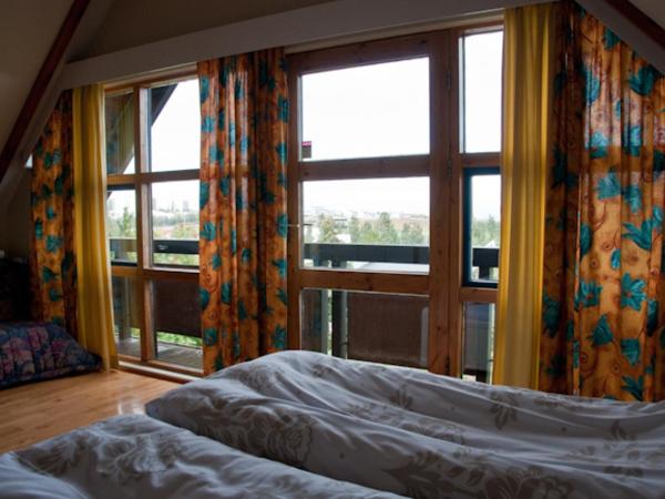 Reykjavik Peace Center Guesthouse : photo 1 de la chambre chambre familiale (2 adultes et 2 enfants)