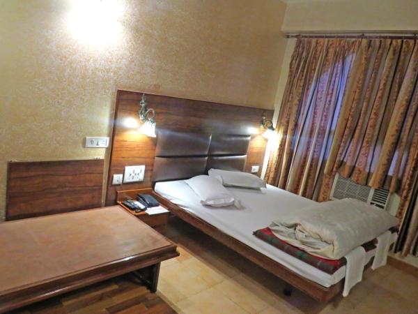 Hotel Rangoli : photo 8 de la chambre chambre double Économique de luxe