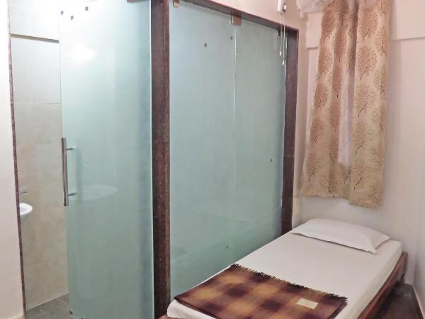 Hotel Rangoli : photo 1 de la chambre chambre simple Économique