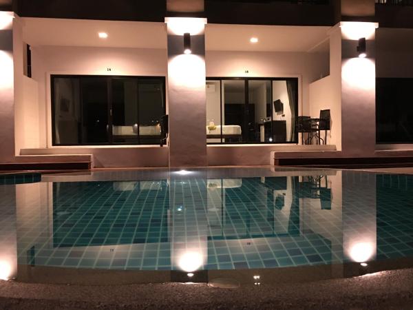 The Retreat Khaolak Resort - SHA Extra Plus : photo 5 de la chambre chambre double deluxe - vue sur piscine