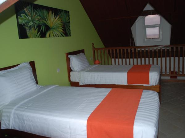 Sunset Reef Resort & Spa : photo 3 de la chambre duplex familial