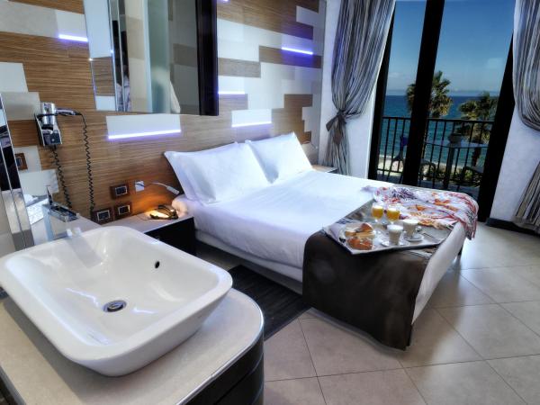 Mare Hotel : photo 2 de la chambre chambre double deluxe - vue sur mer