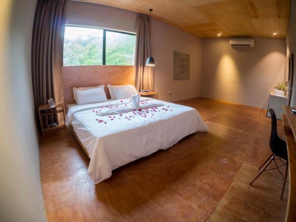 courtyard@TC : photo 5 de la chambre chambre lit king-size - vue sur jardin