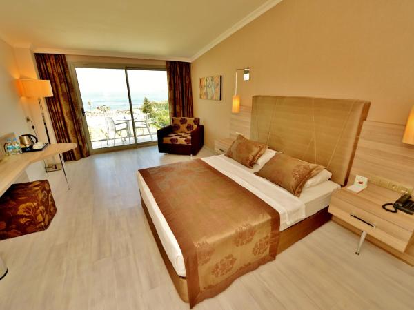 Green Nature Diamond : photo 3 de la chambre chambre standard avec vue partielle sur la mer