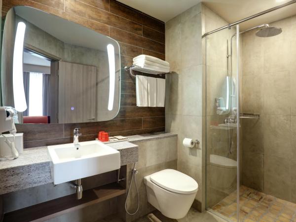 Ibis Melaka : photo 5 de la chambre chambre standard lit queen-size