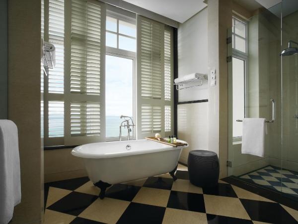 Eastern & Oriental Hotel : photo 4 de la chambre suite d'angle - annexe victory