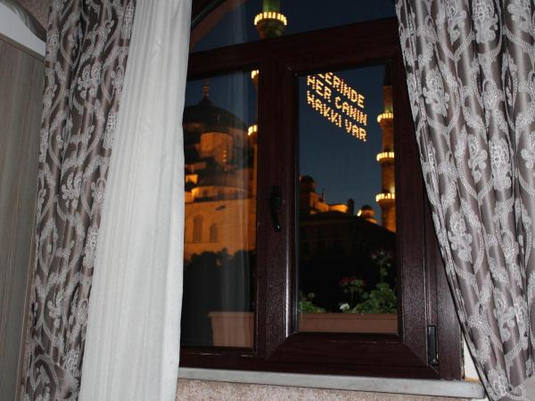 Ararat Hotel : photo 6 de la chambre chambre double – vue sur ville