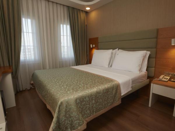 Life Corner Hotel : photo 1 de la chambre chambre double ou lits jumeaux