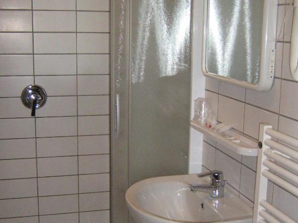 Locanda Corte Girlanda : photo 6 de la chambre chambre double ou lits jumeaux