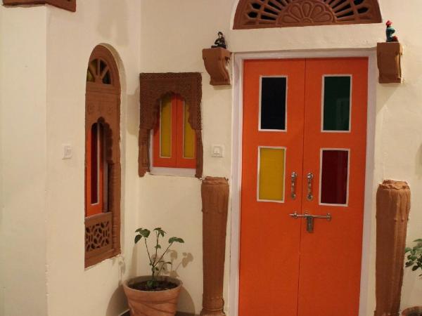 Karma Heritage Guest House : photo 1 de la chambre chambre double - vue sur montagne