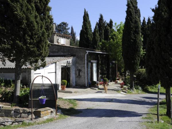 Ecuries Sainte Croix : photo 4 de la chambre appartement - rez-de-chaussée