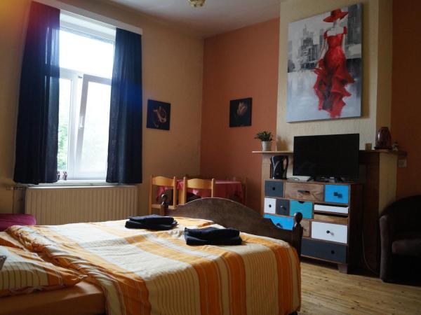 B&B Het Rommelwater : photo 1 de la chambre chambre double - vue sur jardin