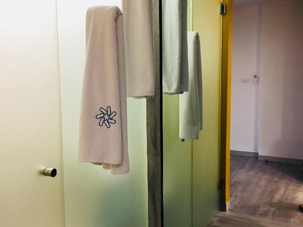 Hotel Harare : photo 6 de la chambre chambre lit king-size