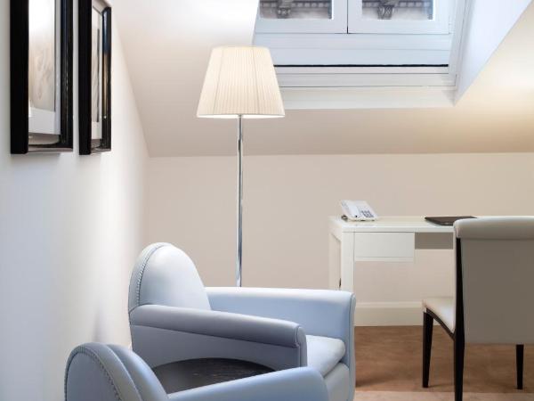 Maison Milano | UNA Esperienze : photo 4 de la chambre suite junior double avec lit d'appoint