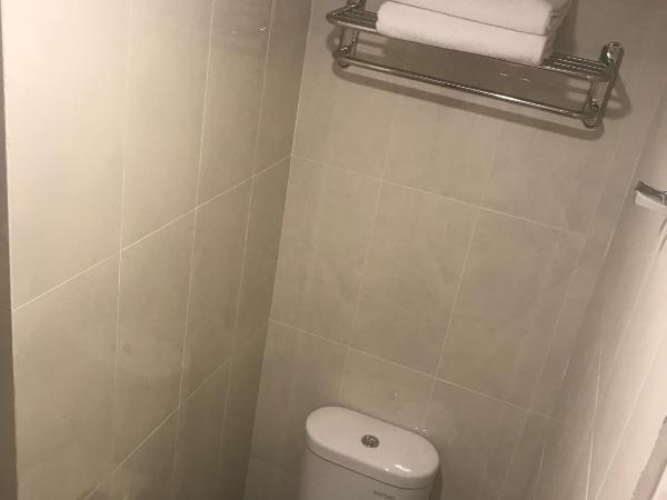 Titanium Express HomTel : photo 10 de la chambre chambre familiale deluxe