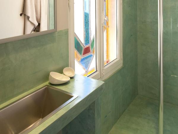 Maison d'Hôte de Myon : photo 1 de la chambre chambre double avec lit d'appoint