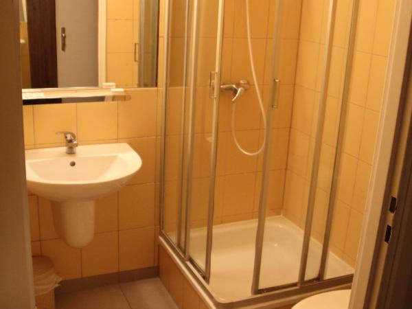 hostel leśny : photo 5 de la chambre chambre lits jumeaux